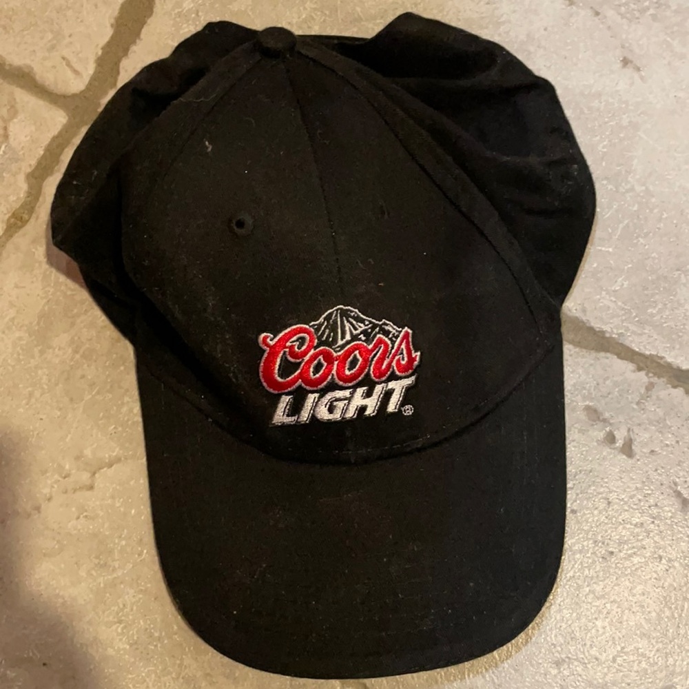 Coots Light Hat
